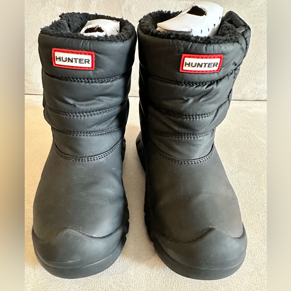 Hunter LK Snow Boot Black Kids Size 11 (Youth/Big Kid) - Excellent Condition